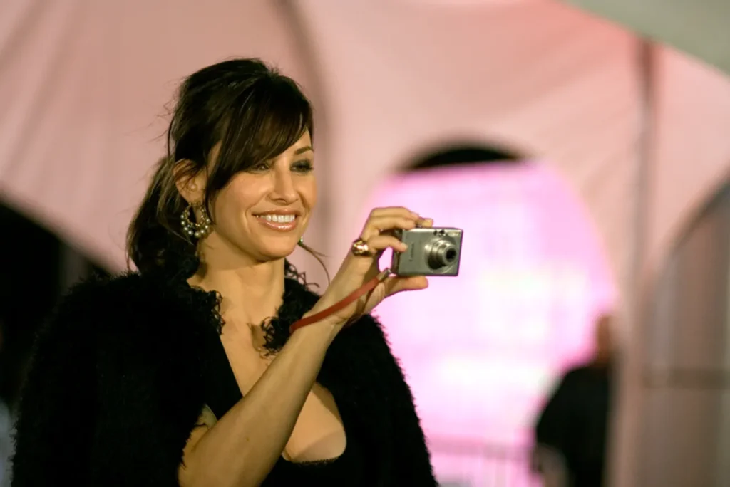 Gina Gershon’s Life and Legacy: From Hollywood to Fitness and Beyond